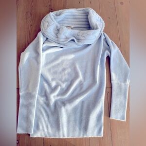 Autumn Cashmere 100% cashmere baby blue turtleneck sweater NWT